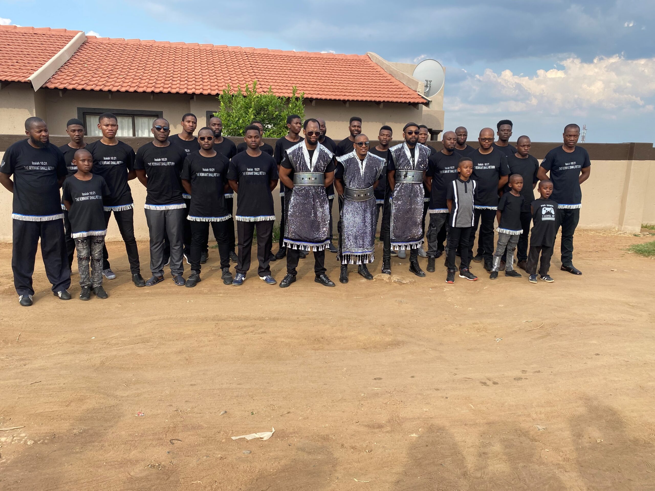 picture of hebrew israelites wearing silver and black